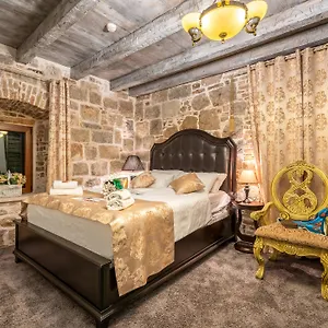 Heritage Palace Varos - Mag Quaint & Elegant Boutique 4*, Split Croatia