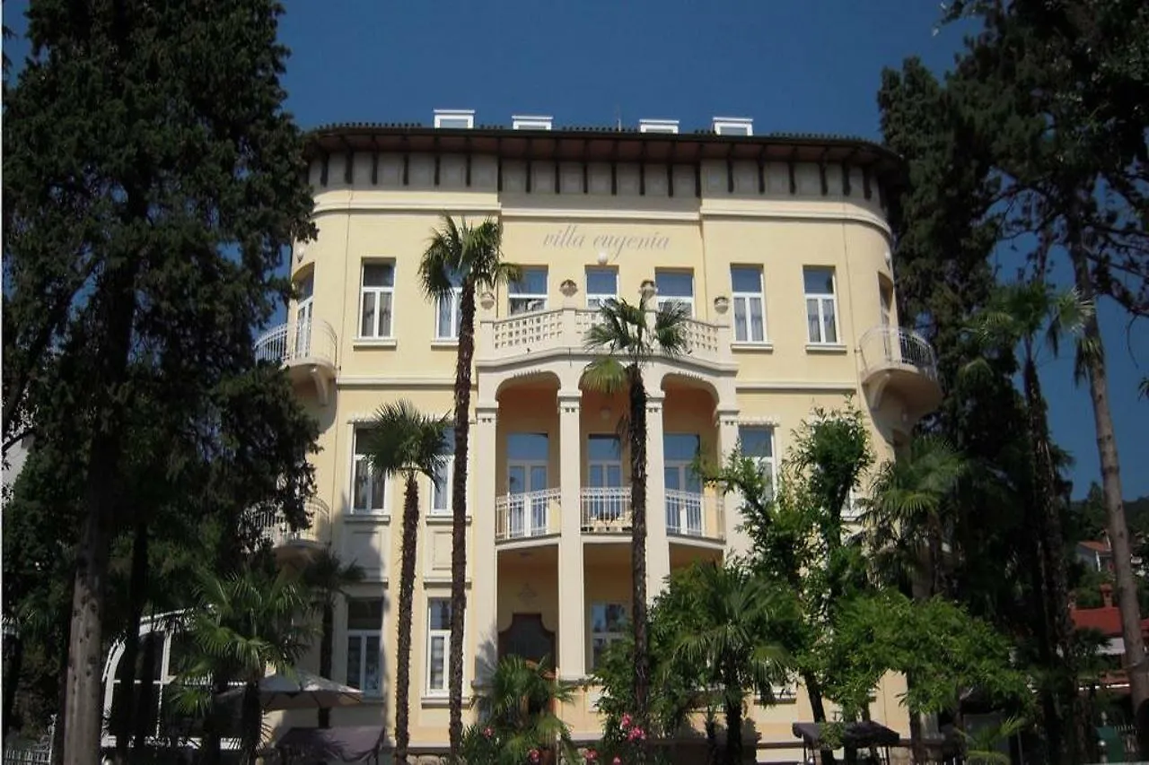Hotel Villa Eugenia Lovran Kroatië
